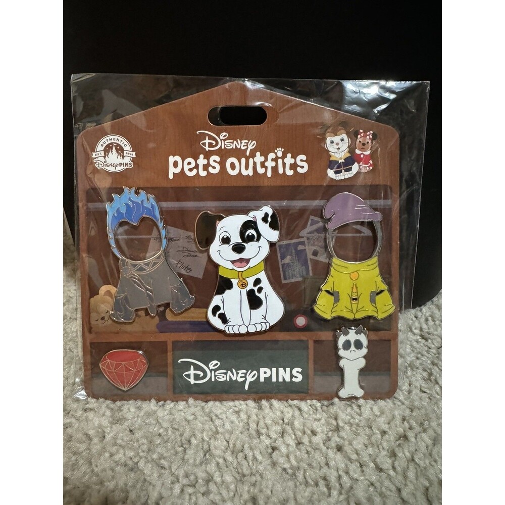 2024 Disney Pins Pets Outfits Magnetic Dog Pin Set Lucky Hades & Dopey Dalmatian
